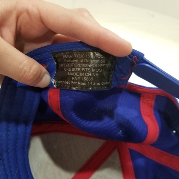 Superman no cape Snap back hat Like new - Picture 5 of 7
